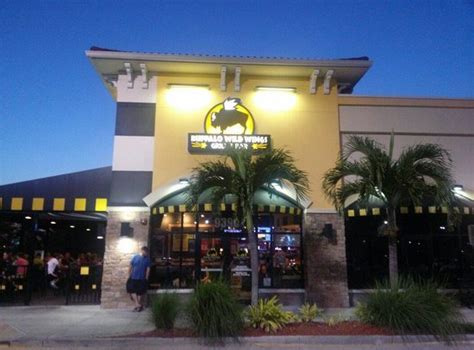 buffalo wild wings fort dodge sportsbook - buffalo wings near me